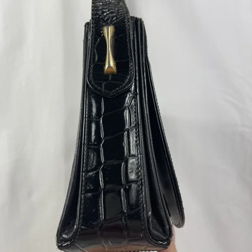 Vintage Crocodile Leather Handbag with ,Gold Hardware,Leather Inside, Black‎